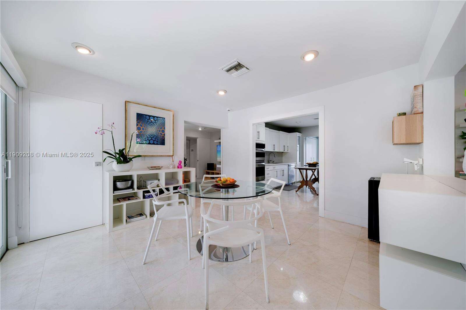 1616 Bayshore Dr, Miami, FL 33133 | Picture 15