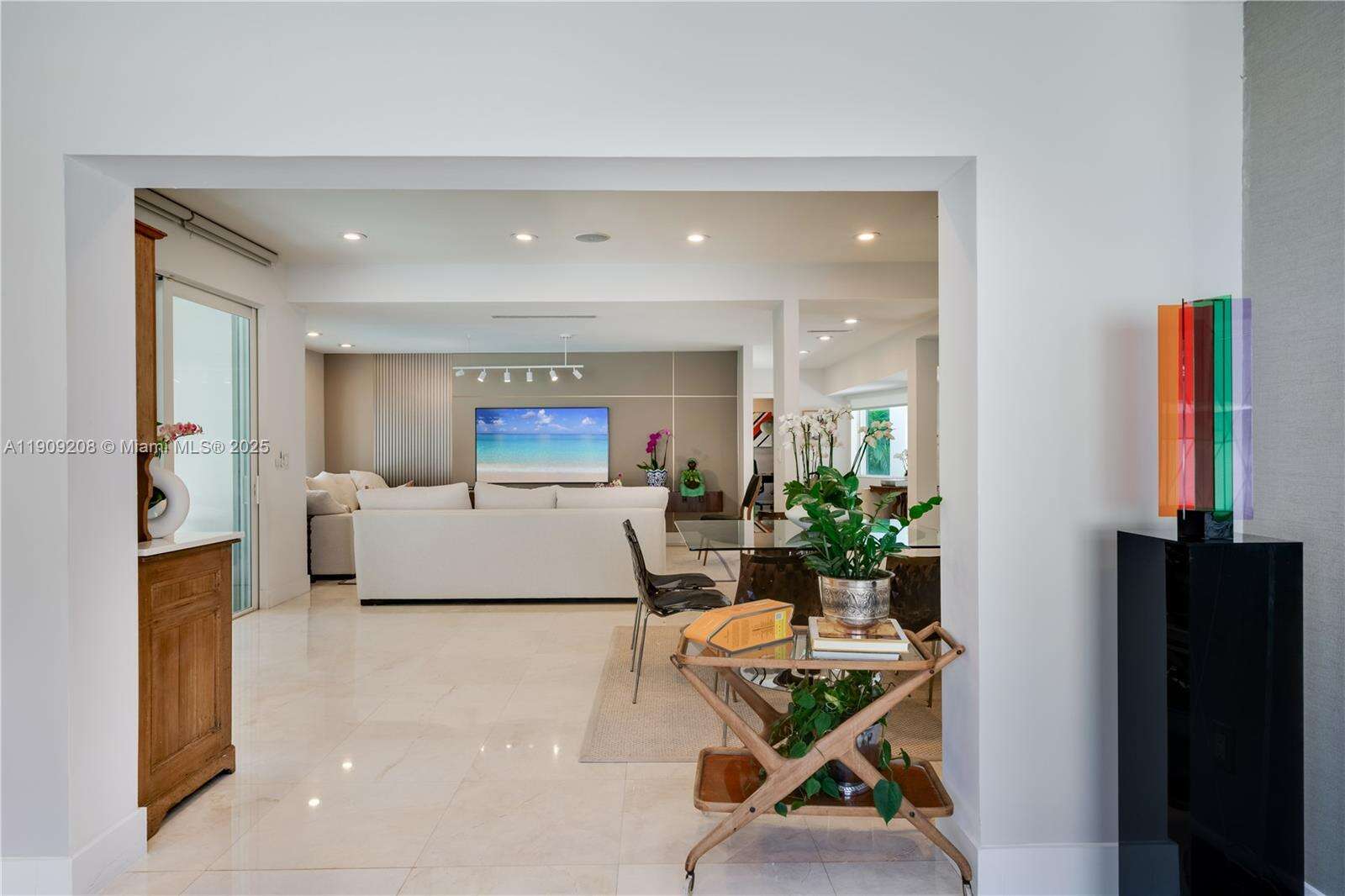 1616 Bayshore Dr, Miami, FL 33133 | Picture 6