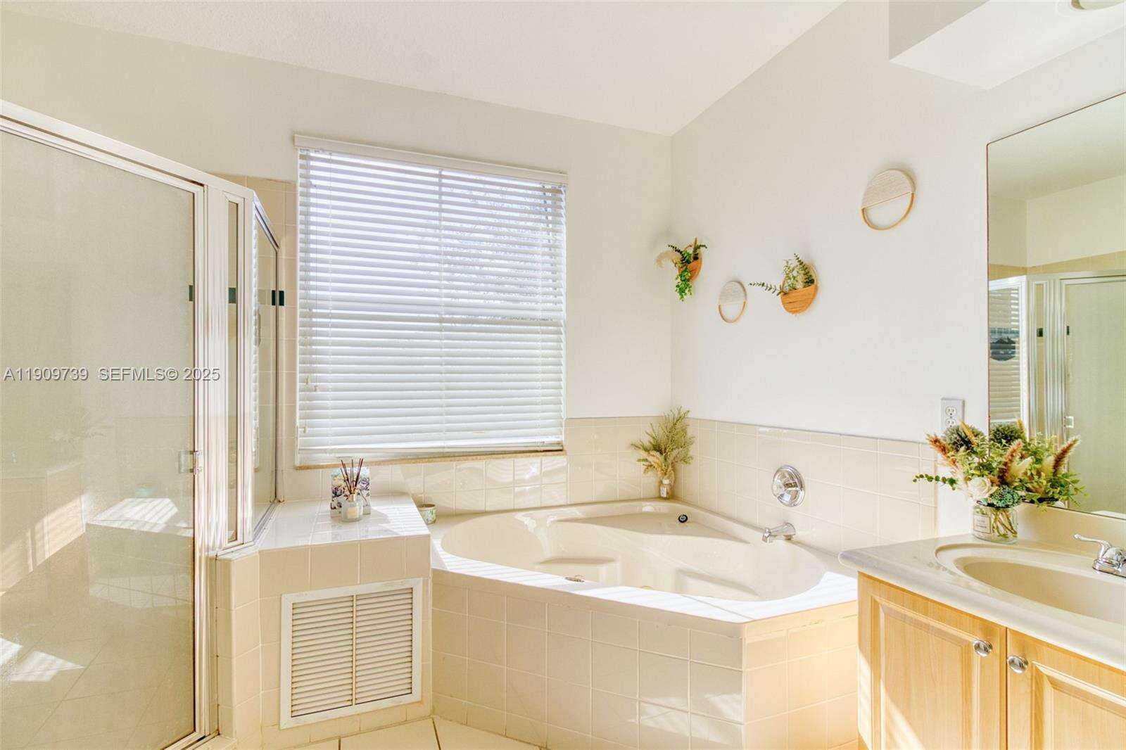 3839 51st St, Hollywood, FL 33312 | Picture 32