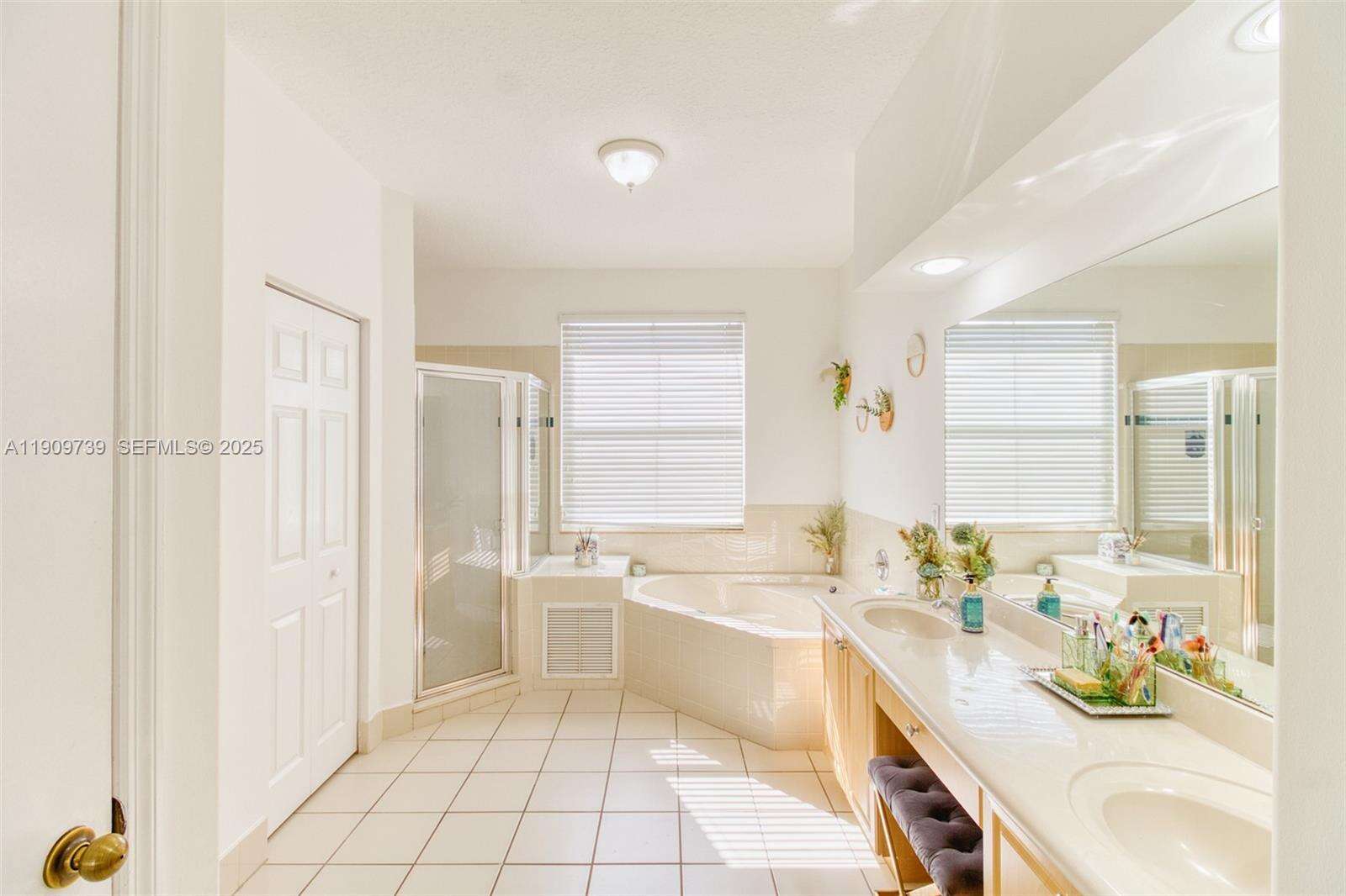 3839 51st St, Hollywood, FL 33312 | Picture 34