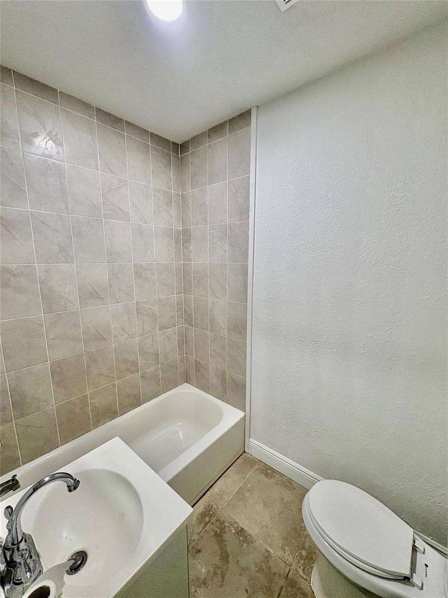 730 Arizona, Fort Lauderdale, FL 33312 - For Sale photo 12