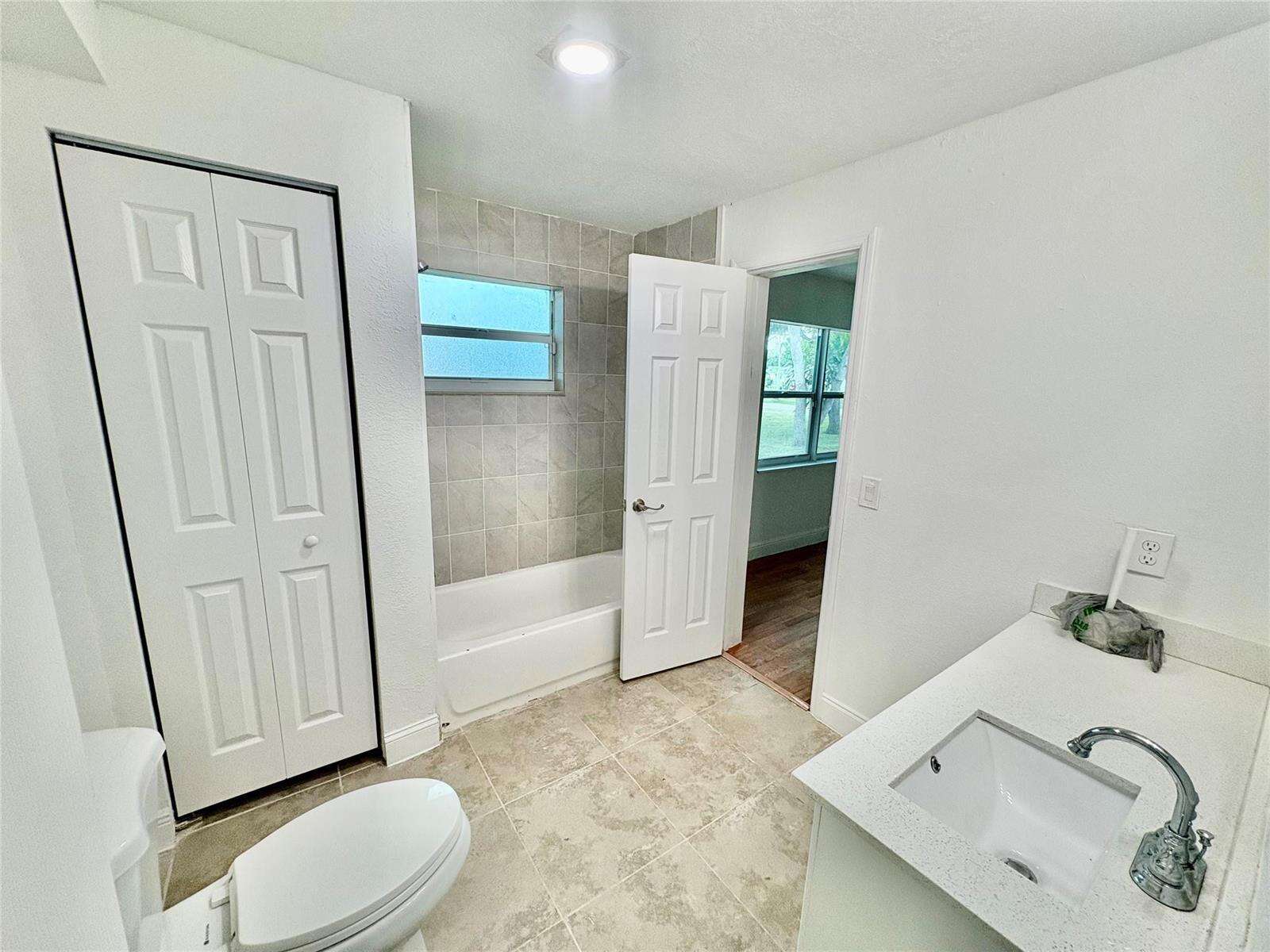 730 Arizona, Fort Lauderdale, FL 33312 - For Sale photo 15