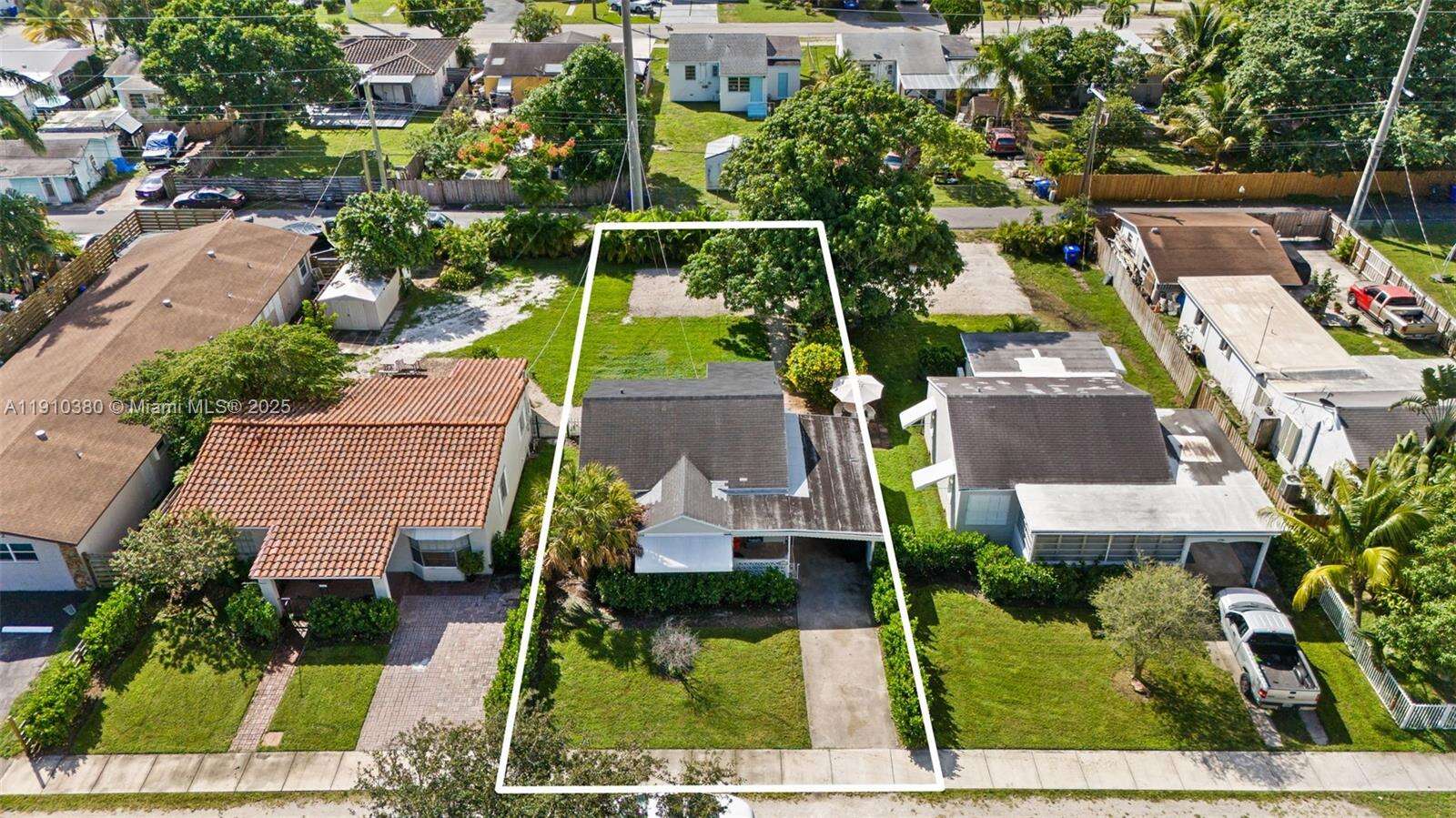 2230 Cleveland St, Hollywood, FL 33020 - For Sale photo 3