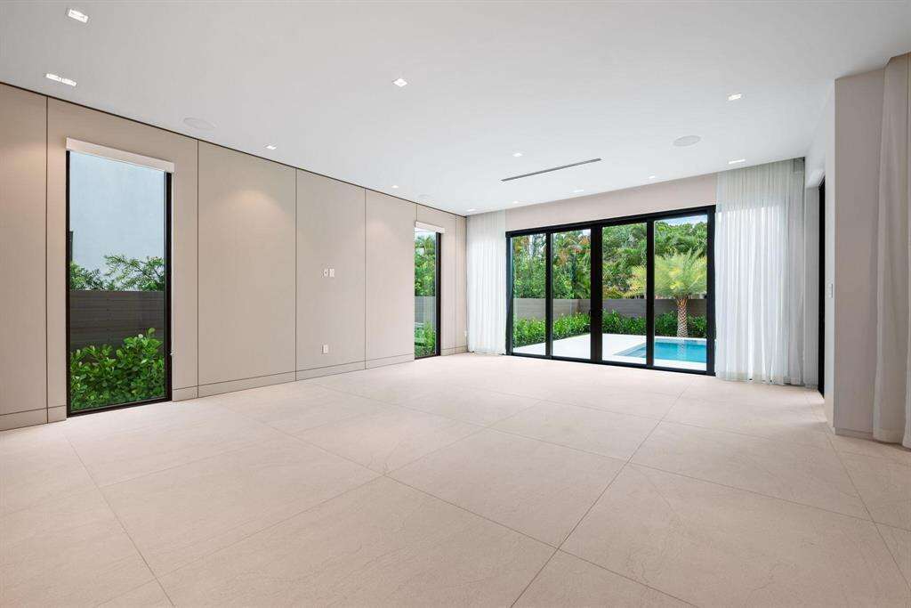 607 17th, Fort Lauderdale, FL 33304 - For Sale photo 11