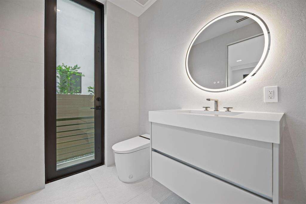 607 17th, Fort Lauderdale, FL 33304 - For Sale photo 18
