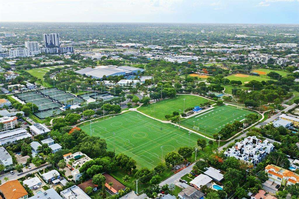 607 17th, Fort Lauderdale, FL 33304 - For Sale photo 39
