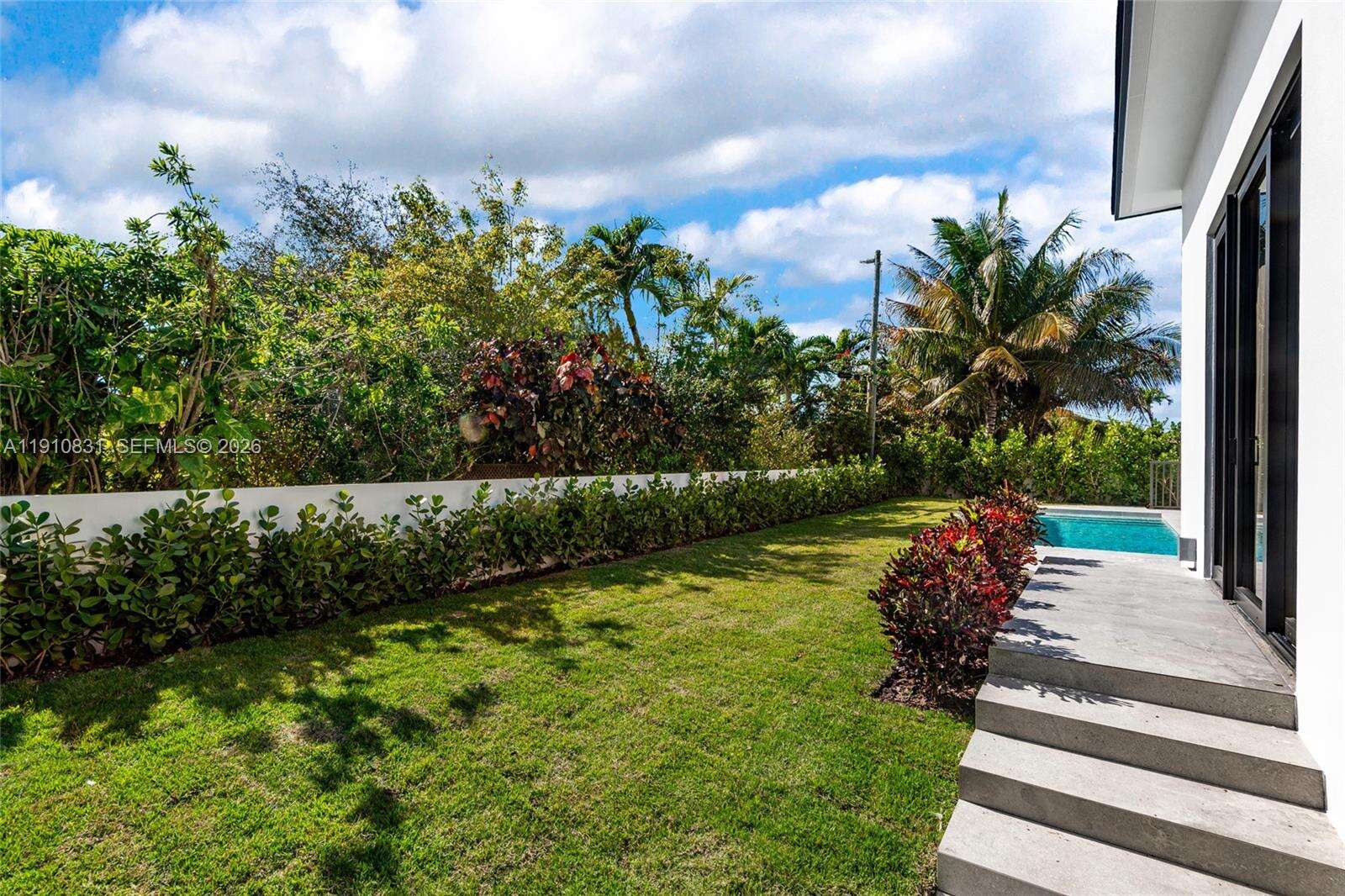 270 Shore Dr, Miami Beach, FL 33141 | Picture 39