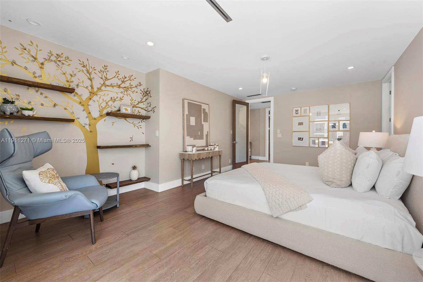 1319 Seminole Dr, Fort Lauderdale, FL 33304 - For Sale photo 16
