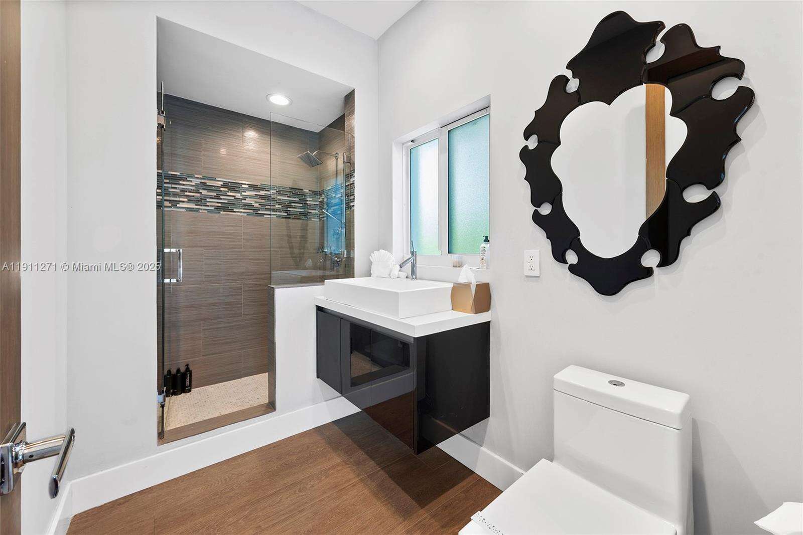 1319 Seminole Dr, Fort Lauderdale, FL 33304 - For Sale photo 17