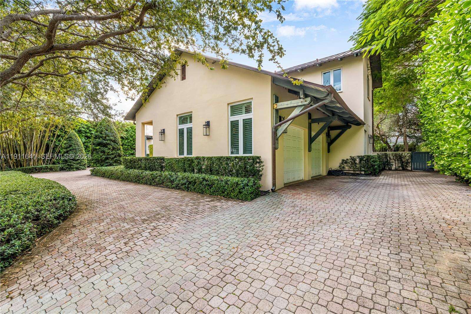 7370 Vistalmar St, Coral Gables, FL 33143 | Picture 8