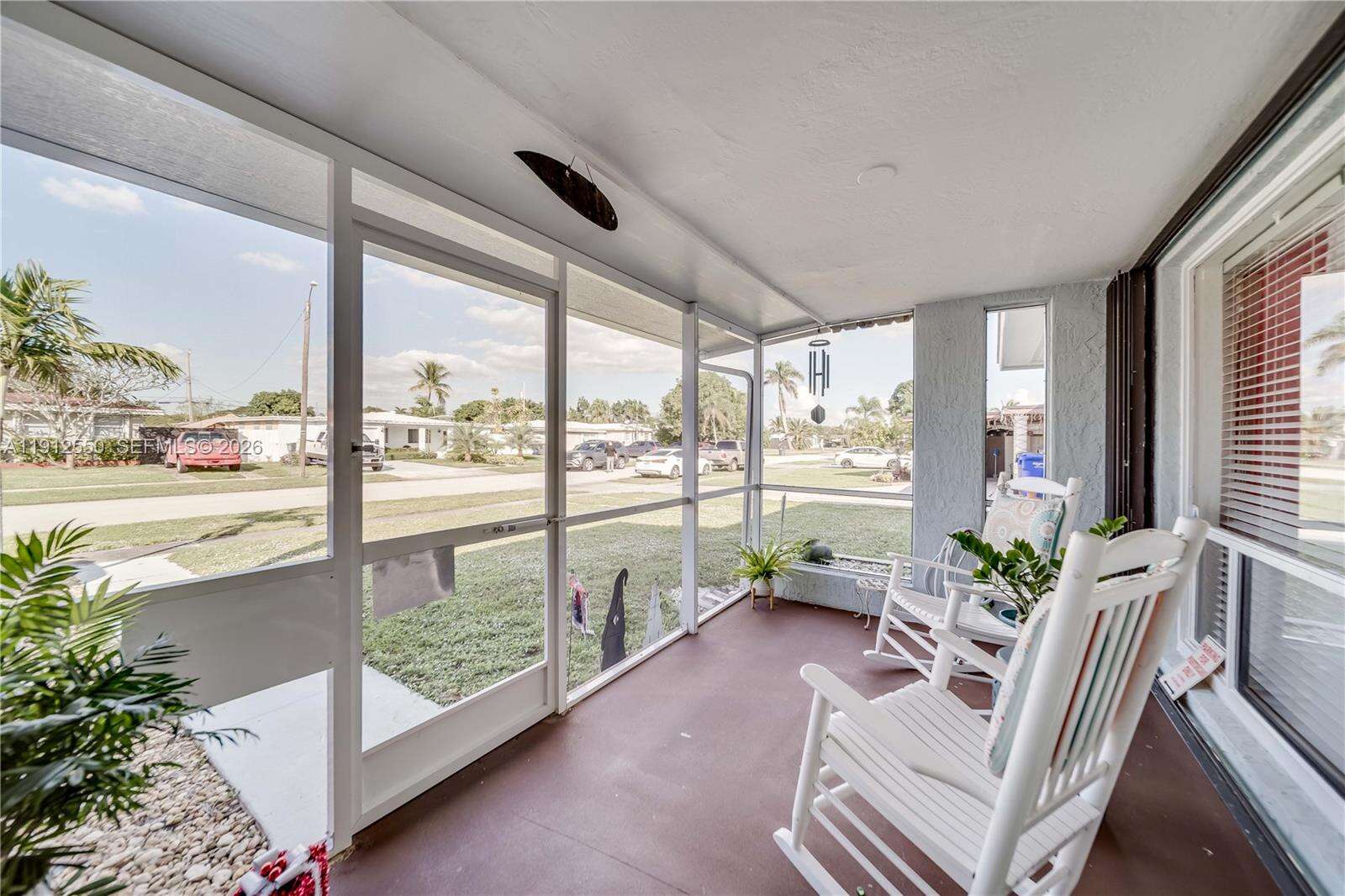 7440 Fillmore St, Hollywood, FL 33024 - For Sale photo 4