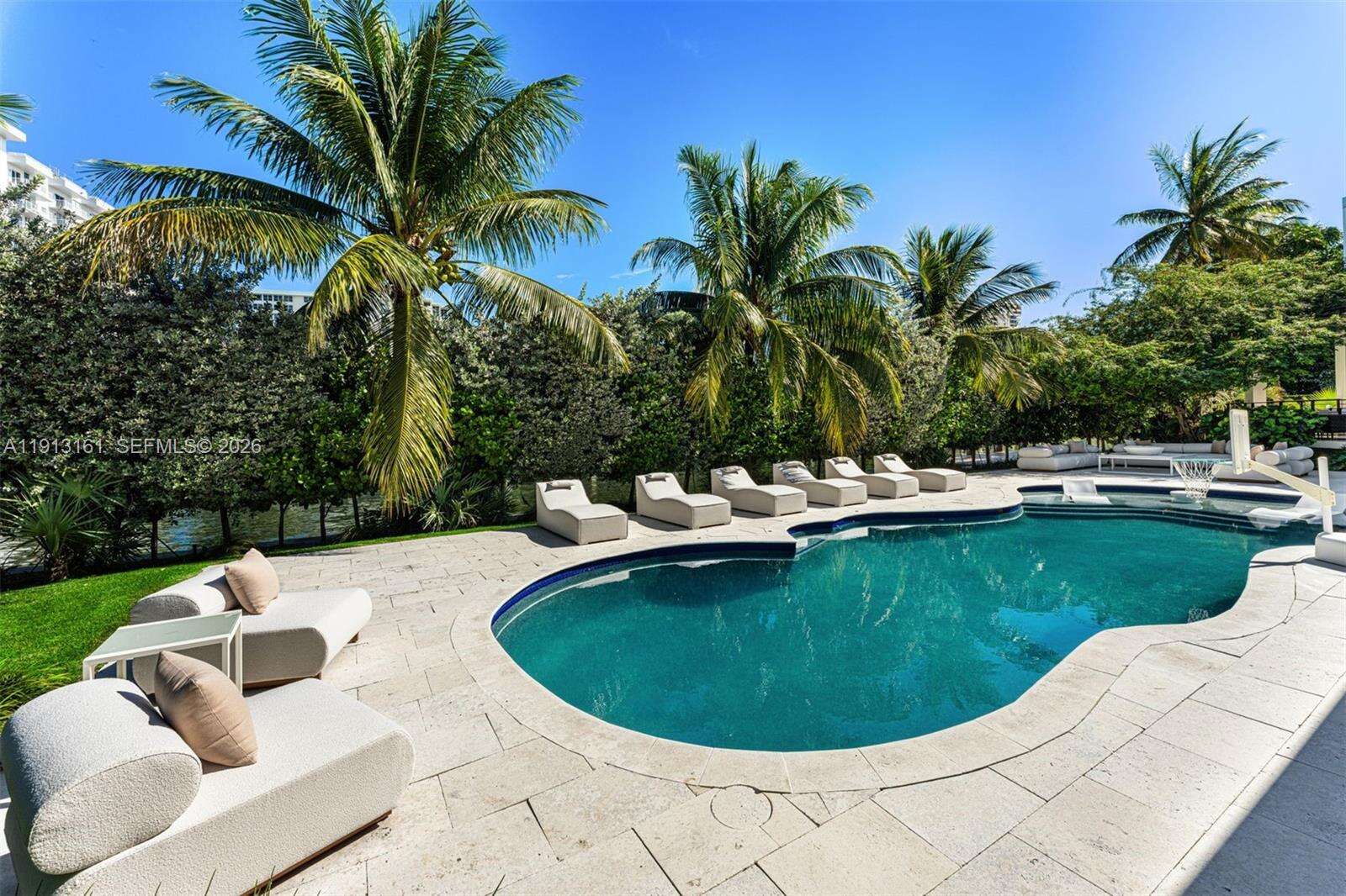 2801 Flamingo Dr, Miami Beach, FL 33140 | Picture 30