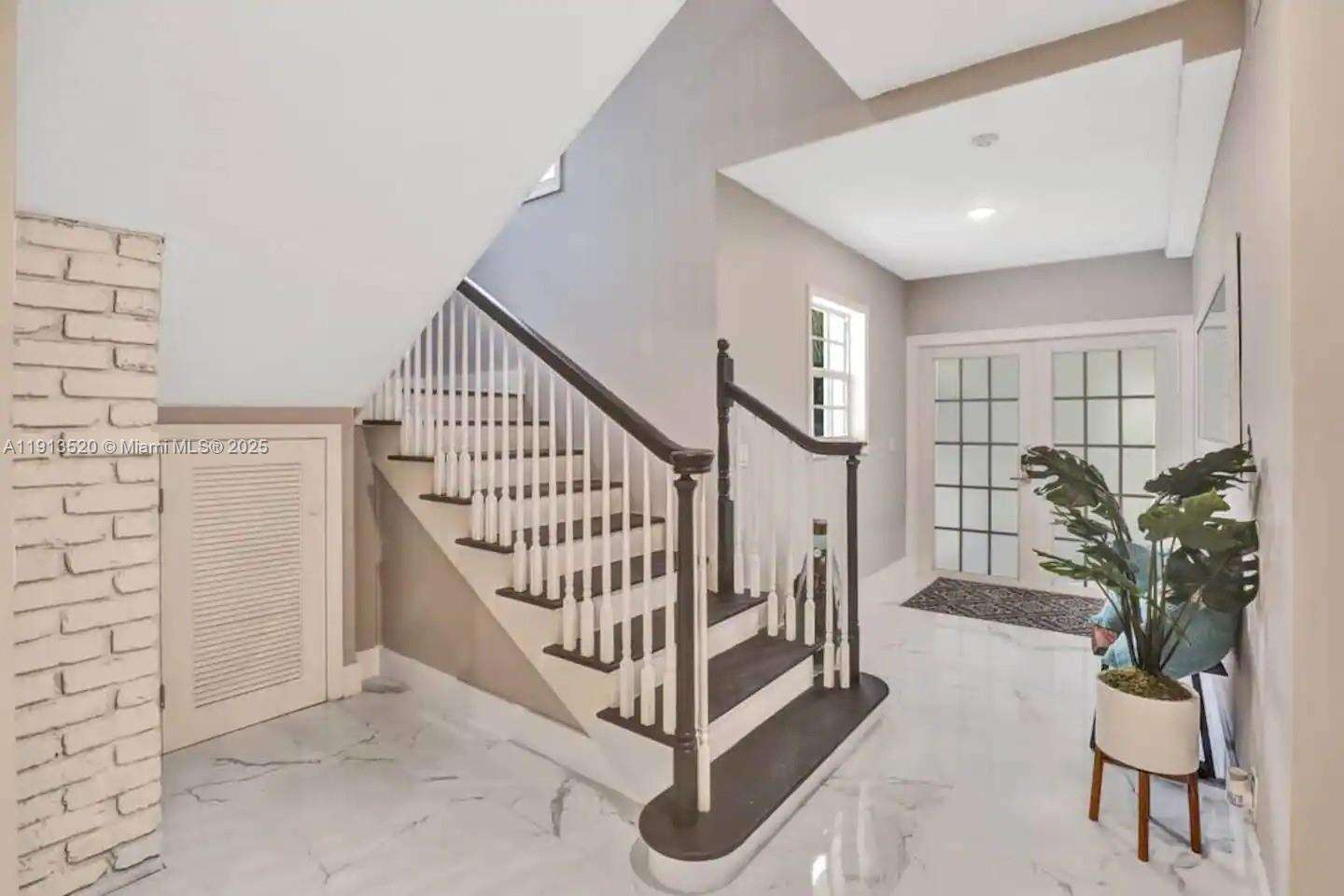 1025 Southlake Dr, Hollywood, FL 33019 | Picture 41