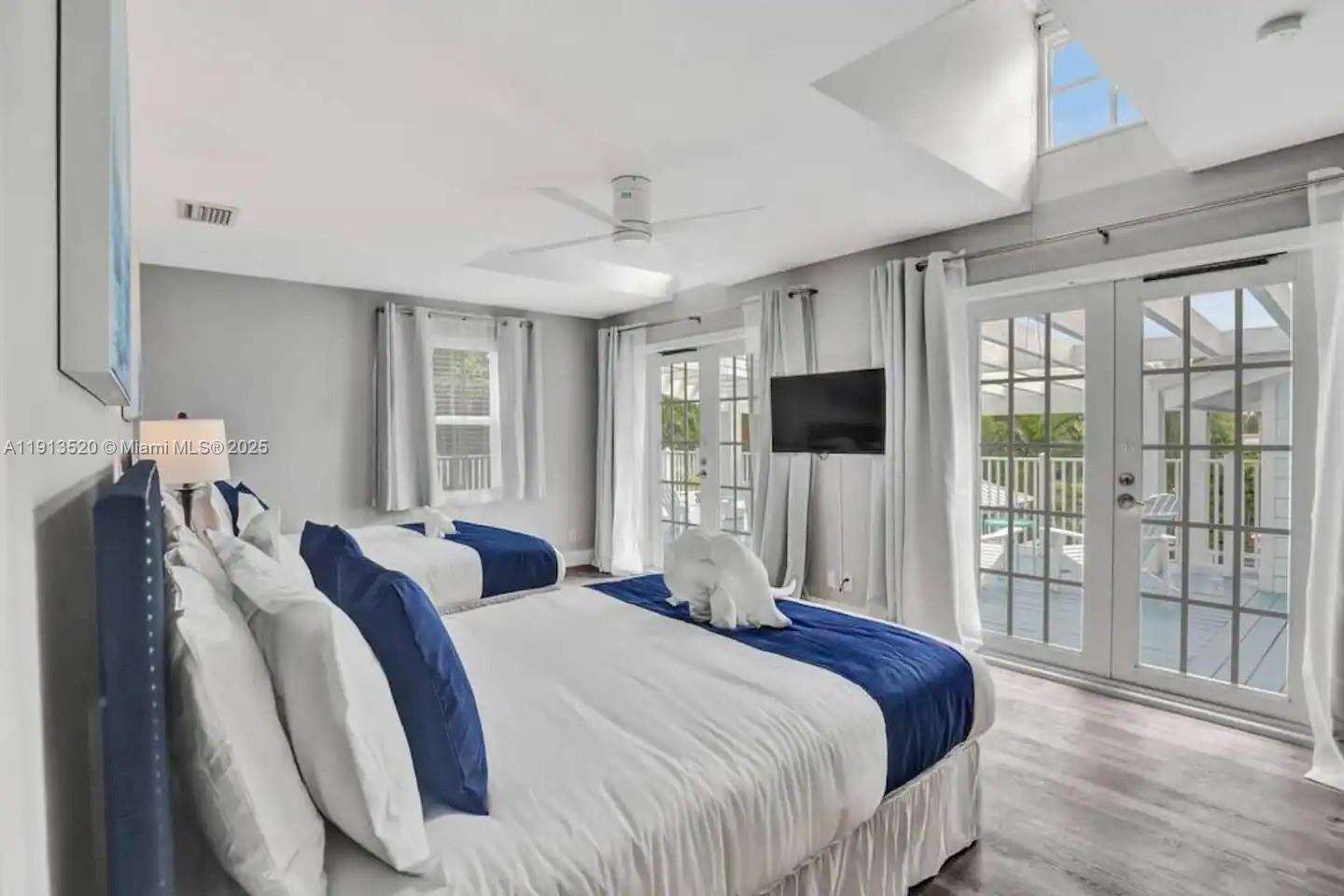 1025 Southlake Dr, Hollywood, FL 33019 | Picture 42