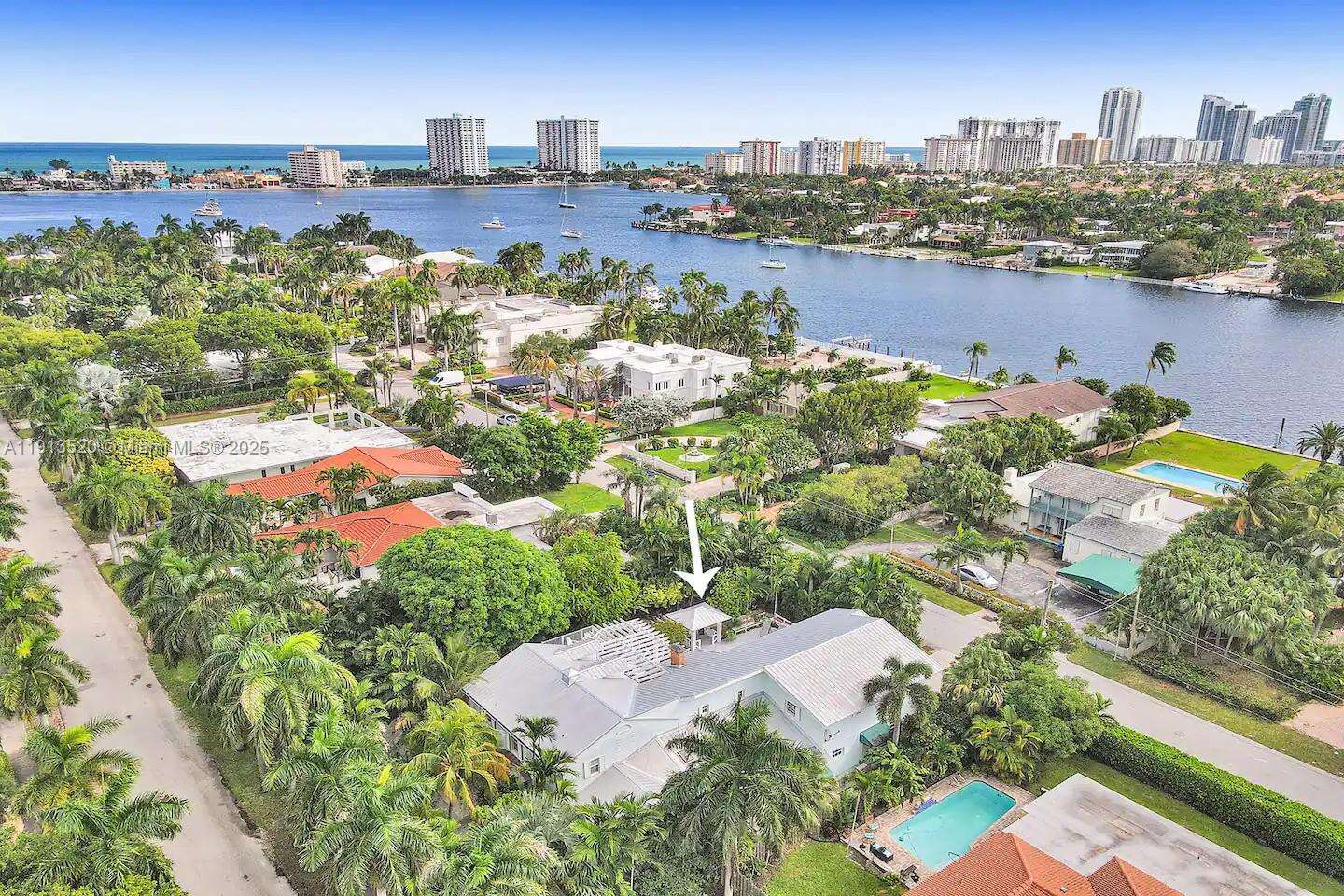 1025 Southlake Dr, Hollywood, FL 33019 | Picture 53