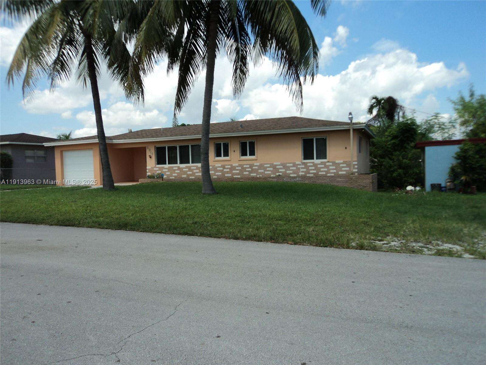 2611 Rodman St, Hollywood, FL 33020 | Picture 1