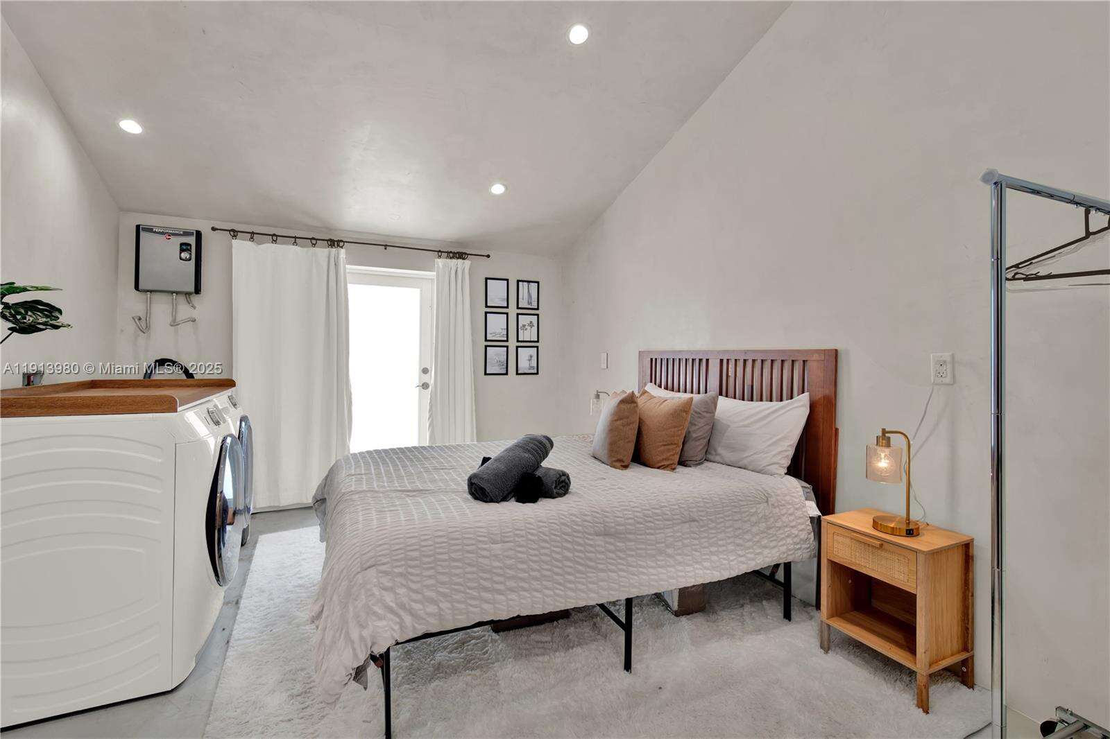 520 Bay Point Rd, Miami, FL 33137 | Picture 39