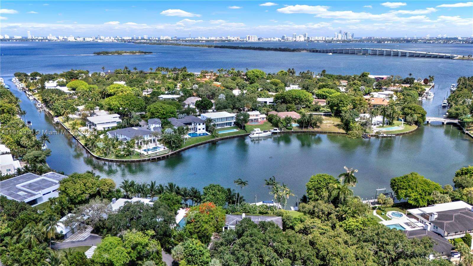 520 Bay Point Rd, Miami, FL 33137 | Picture 43