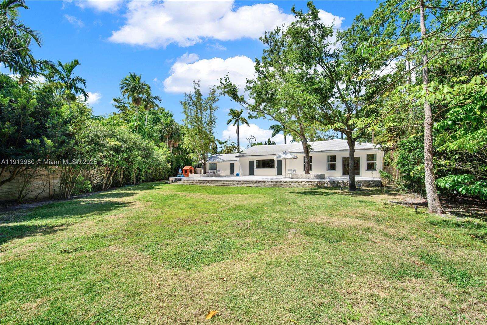 520 Bay Point Rd, Miami, FL 33137 | Picture 45