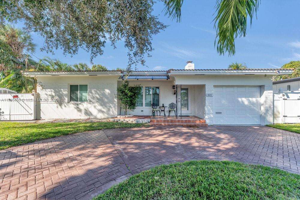 801 19th Ter, Fort Lauderdale, FL 33304 | Picture 2