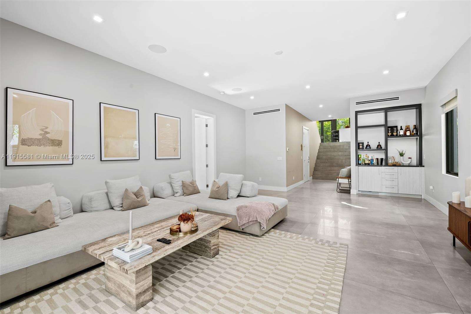 624 Victoria Park Rd, Fort Lauderdale, FL 33304 | Picture 17