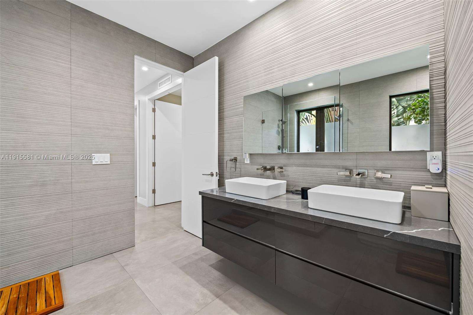 624 Victoria Park Rd, Fort Lauderdale, FL 33304 | Picture 23