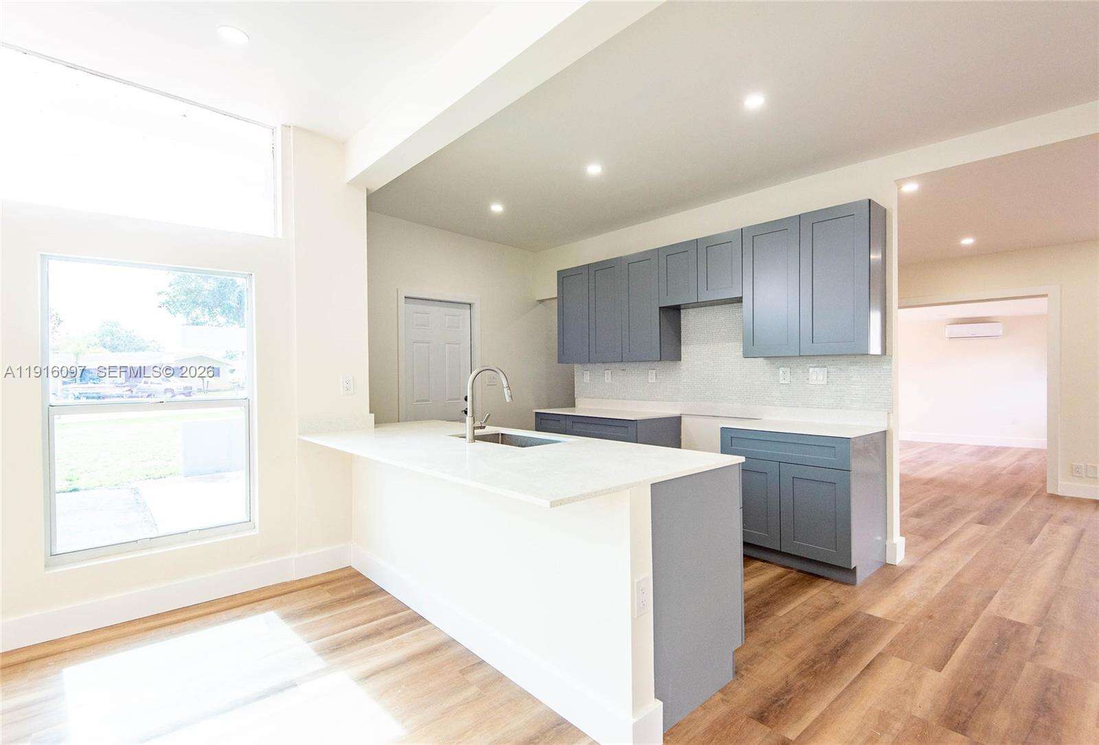 429 Evanston Cir, Fort Lauderdale, FL 33312 | Picture 11