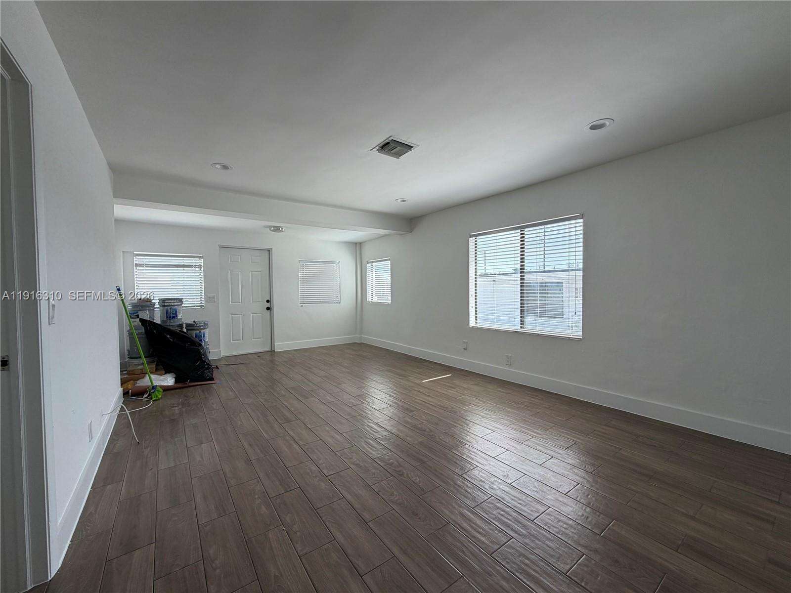 107 Pembroke Rd, Hallandale Beach, FL 33009 - For Sale photo 14