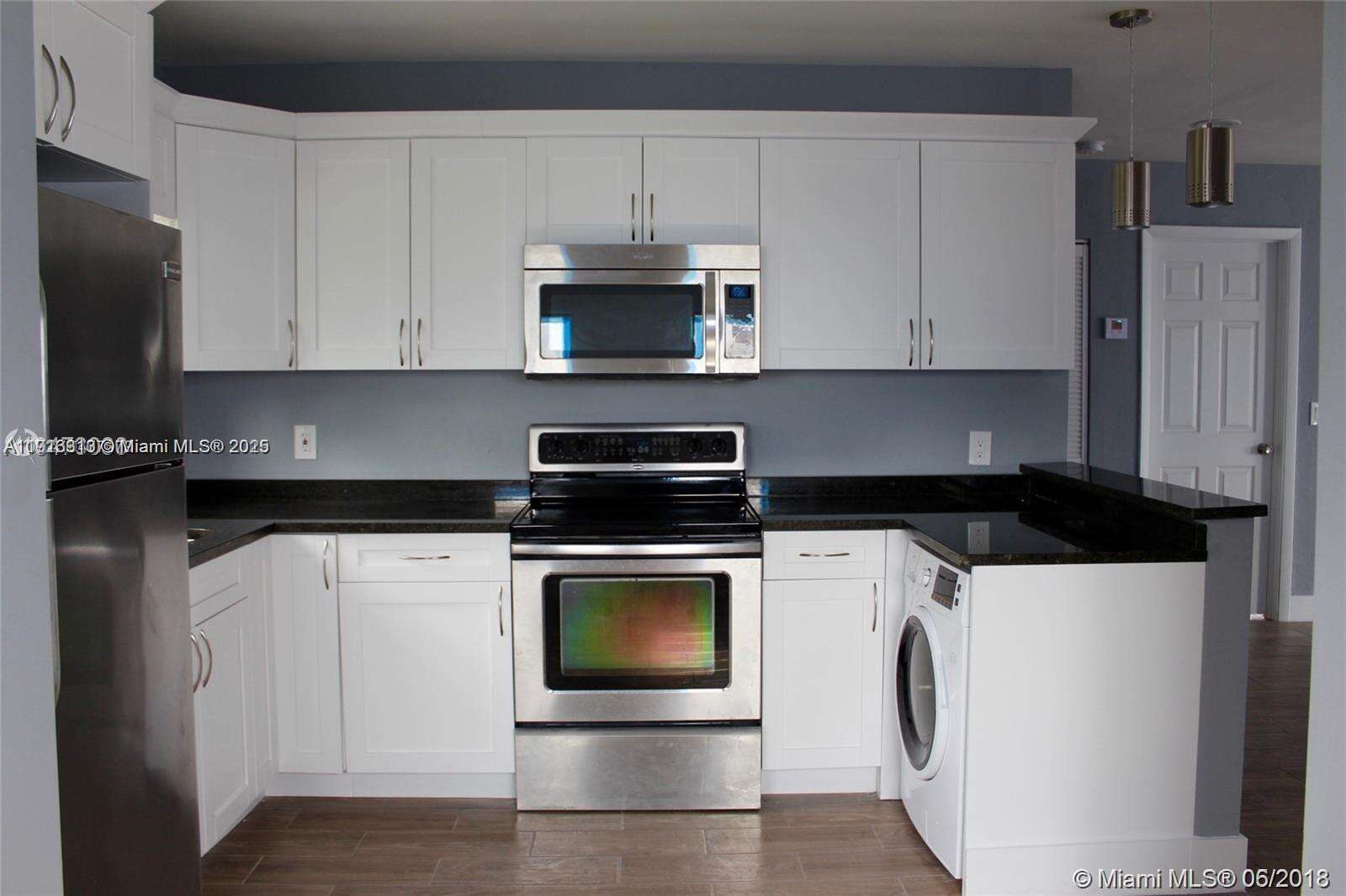 107 Pembroke Rd, Hallandale Beach, FL 33009 - For Sale photo 5