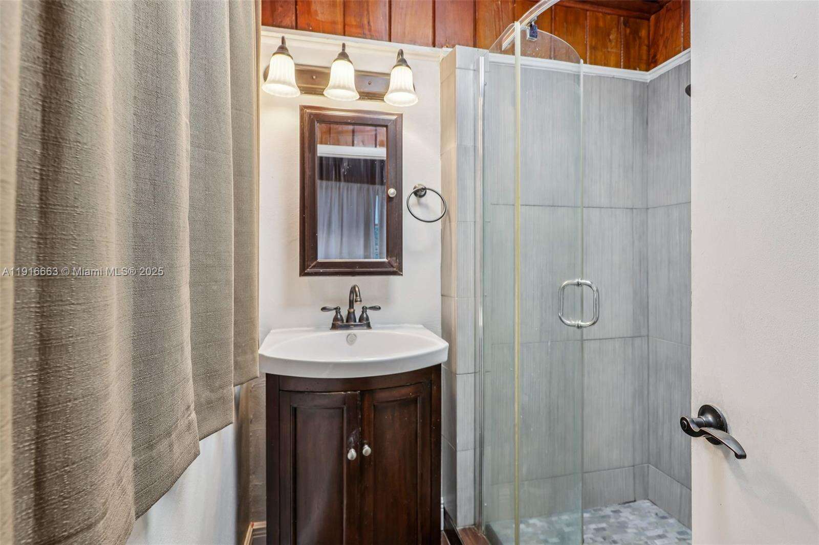 6230 2nd Ave, Hialeah, FL 33013 | Picture 23