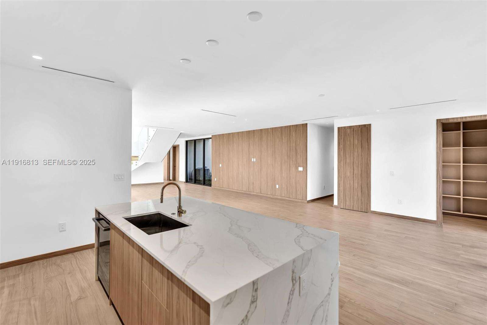 2175 25th St, Miami, FL 33133 | Picture 21