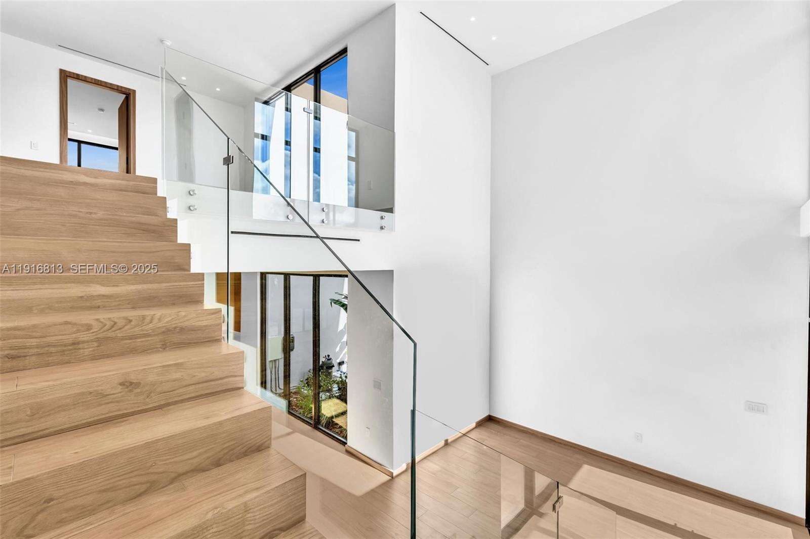 2175 25th St, Miami, FL 33133 | Picture 42