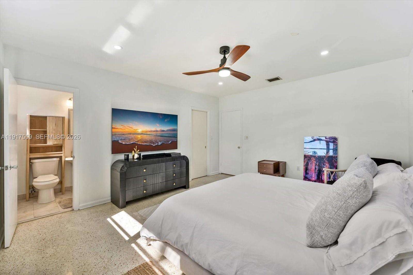 700 Shore Dr, Miami Beach, FL 33141 | Picture 21