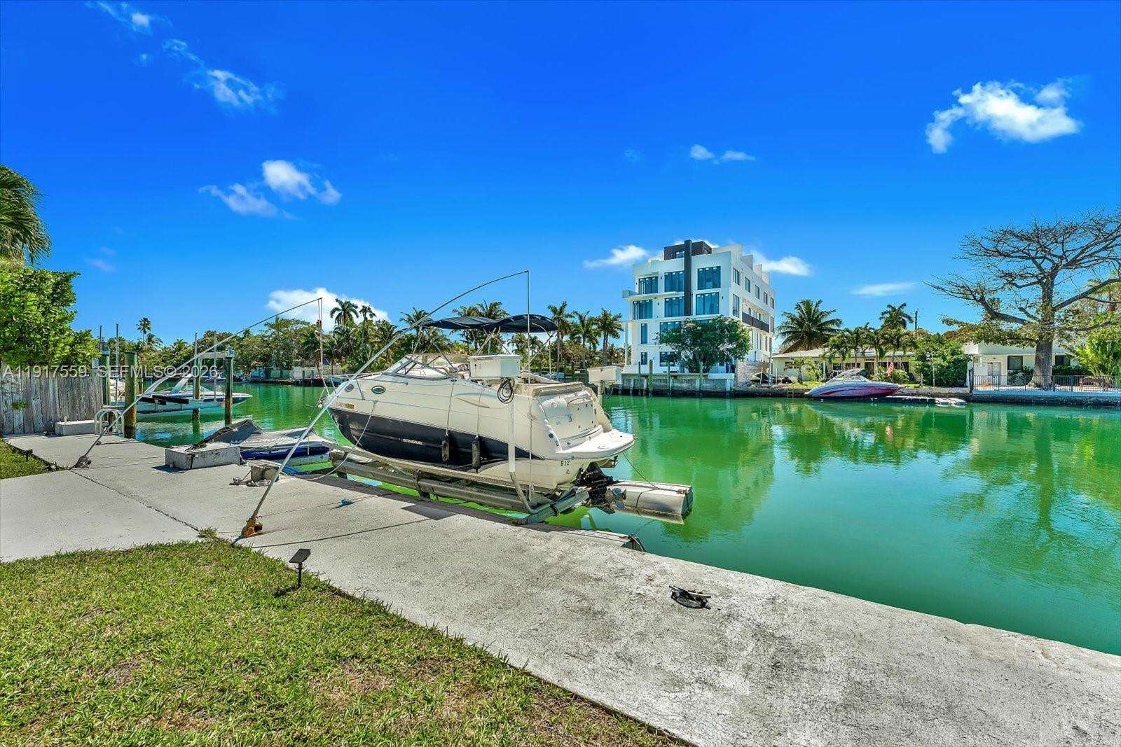 700 Shore Dr, Miami Beach, FL 33141 | Picture 32