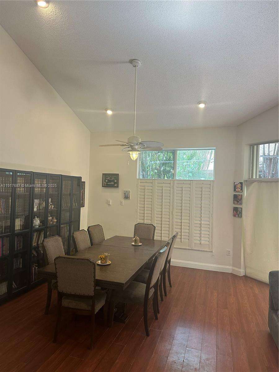 3195 36th Ave, Hollywood, FL 33021 | Picture 13