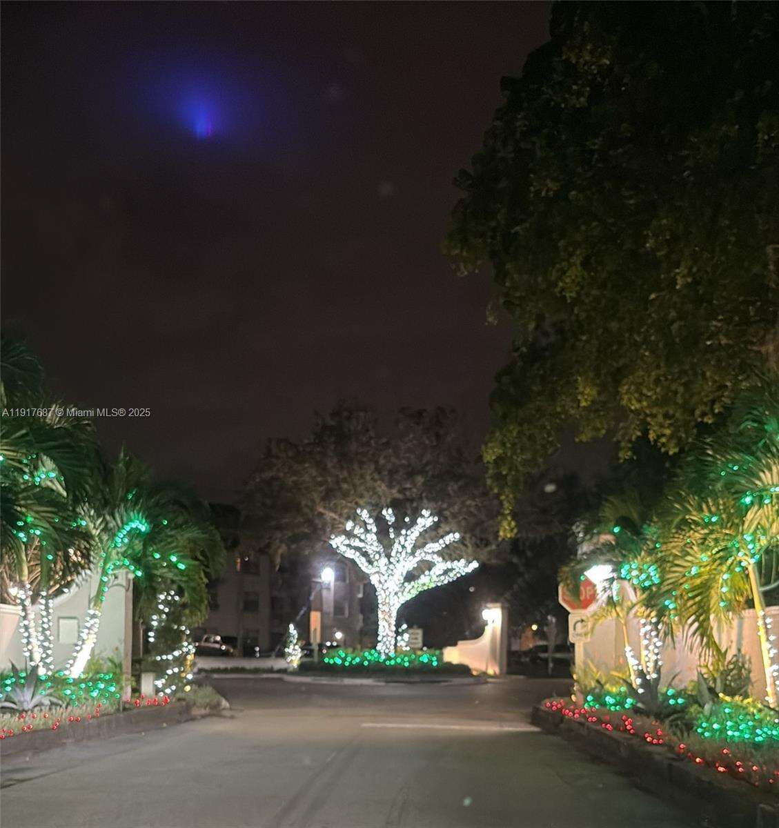 3195 36th Ave, Hollywood, FL 33021 | Picture 5