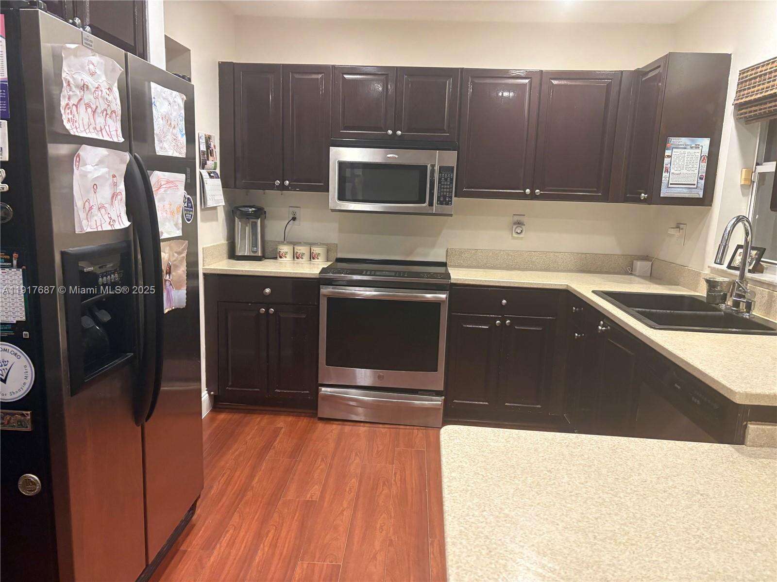 3195 36th Ave, Hollywood, FL 33021 | Picture 10