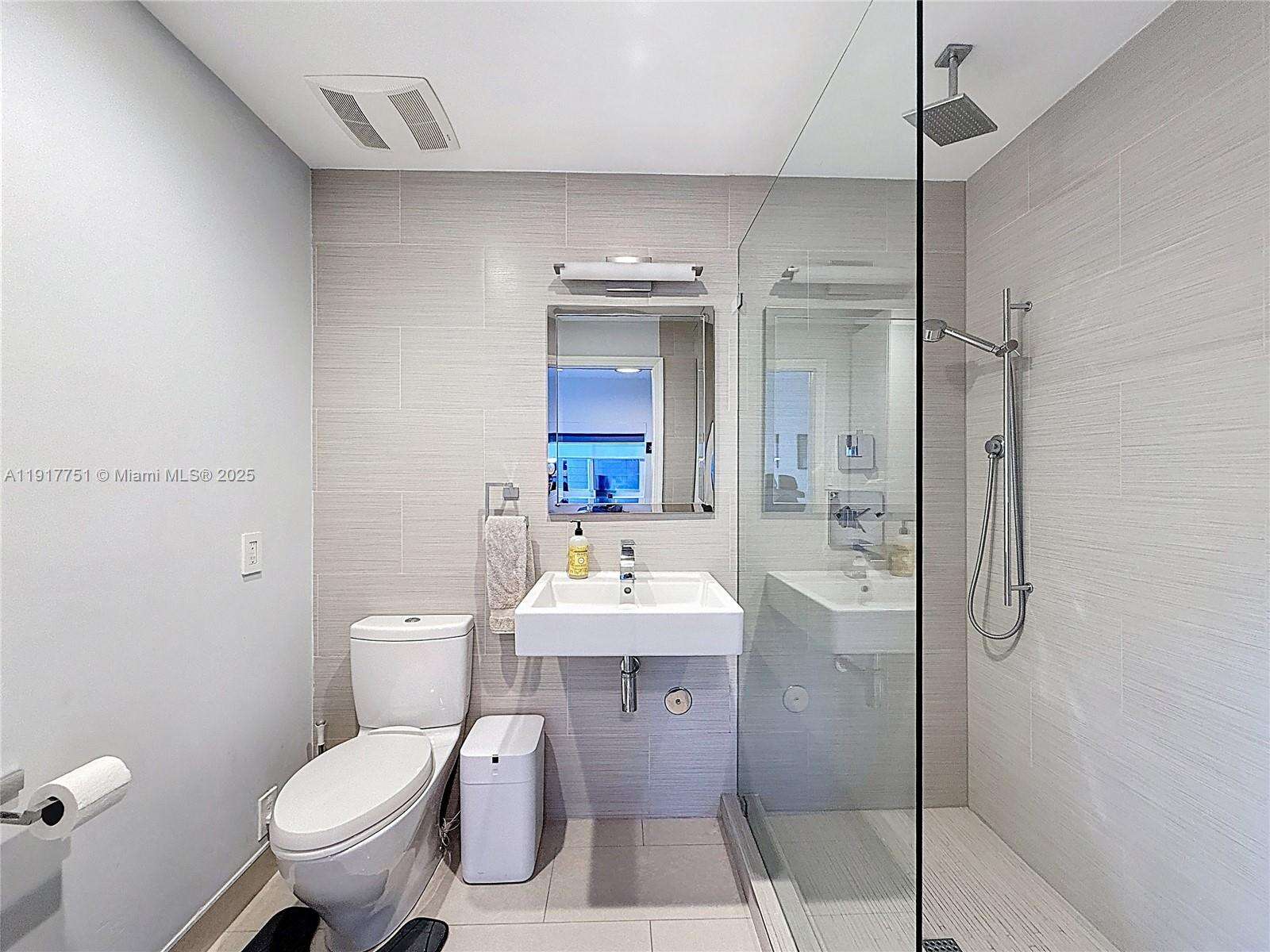 1031 16th Ave, Hollywood, FL 33020 | Picture 17