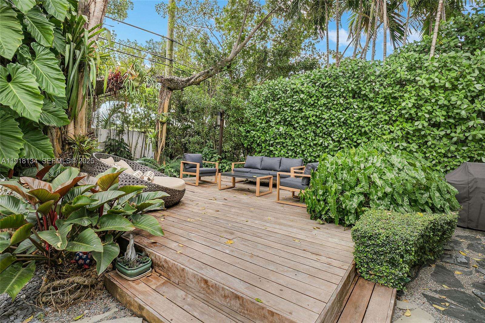 259 Shore Dr, Miami, FL 33133 | Picture 15