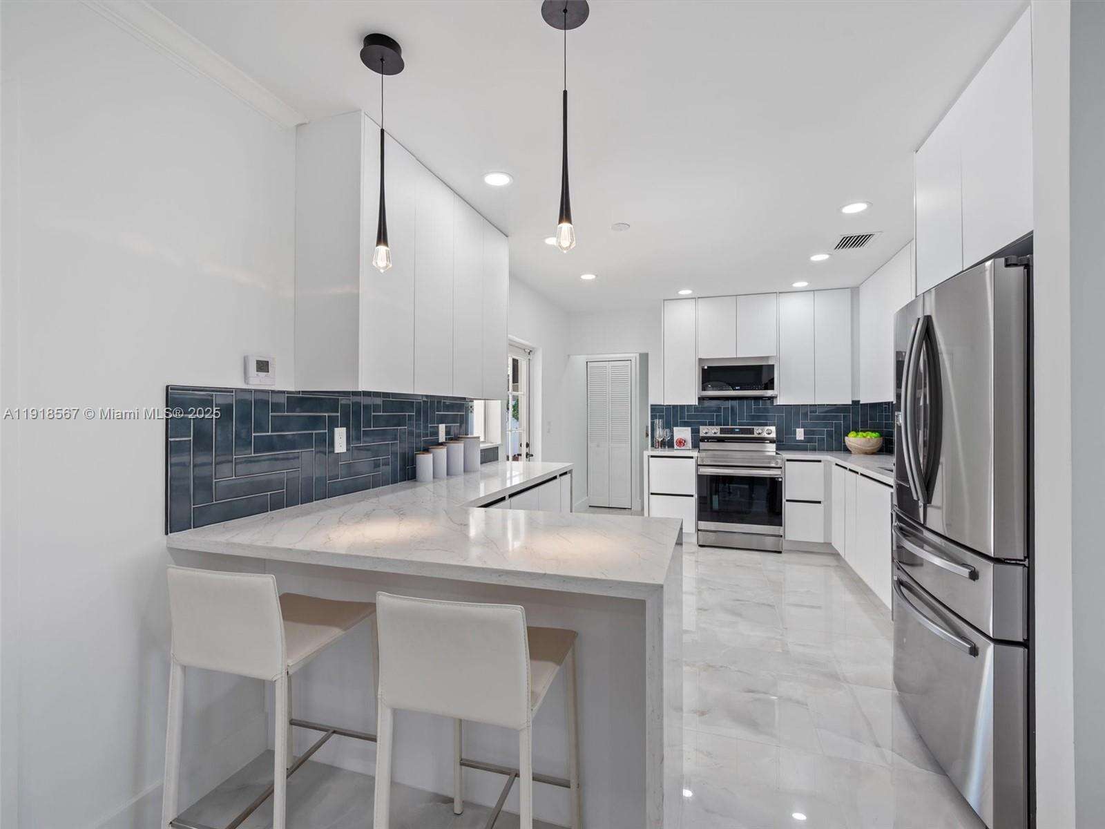 2764 35th St, Fort Lauderdale, FL 33306 | Picture 18