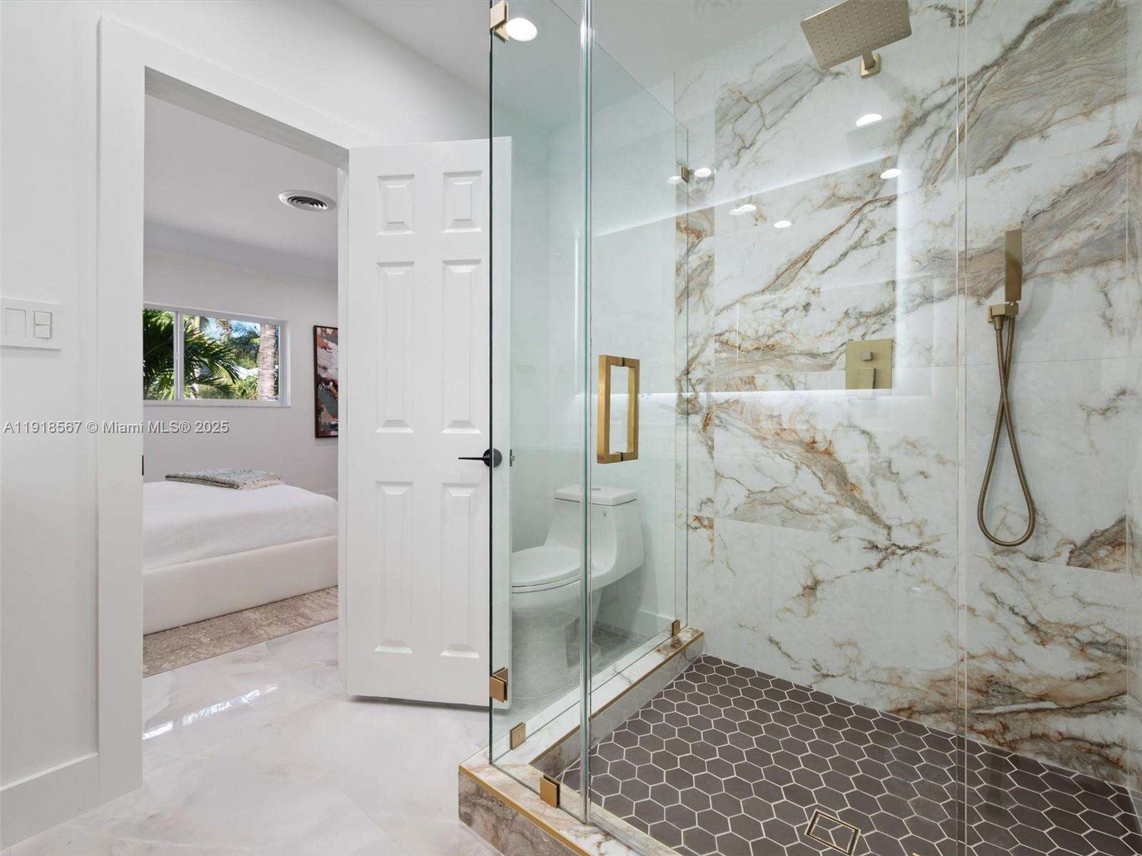 2764 35th St, Fort Lauderdale, FL 33306 | Picture 9