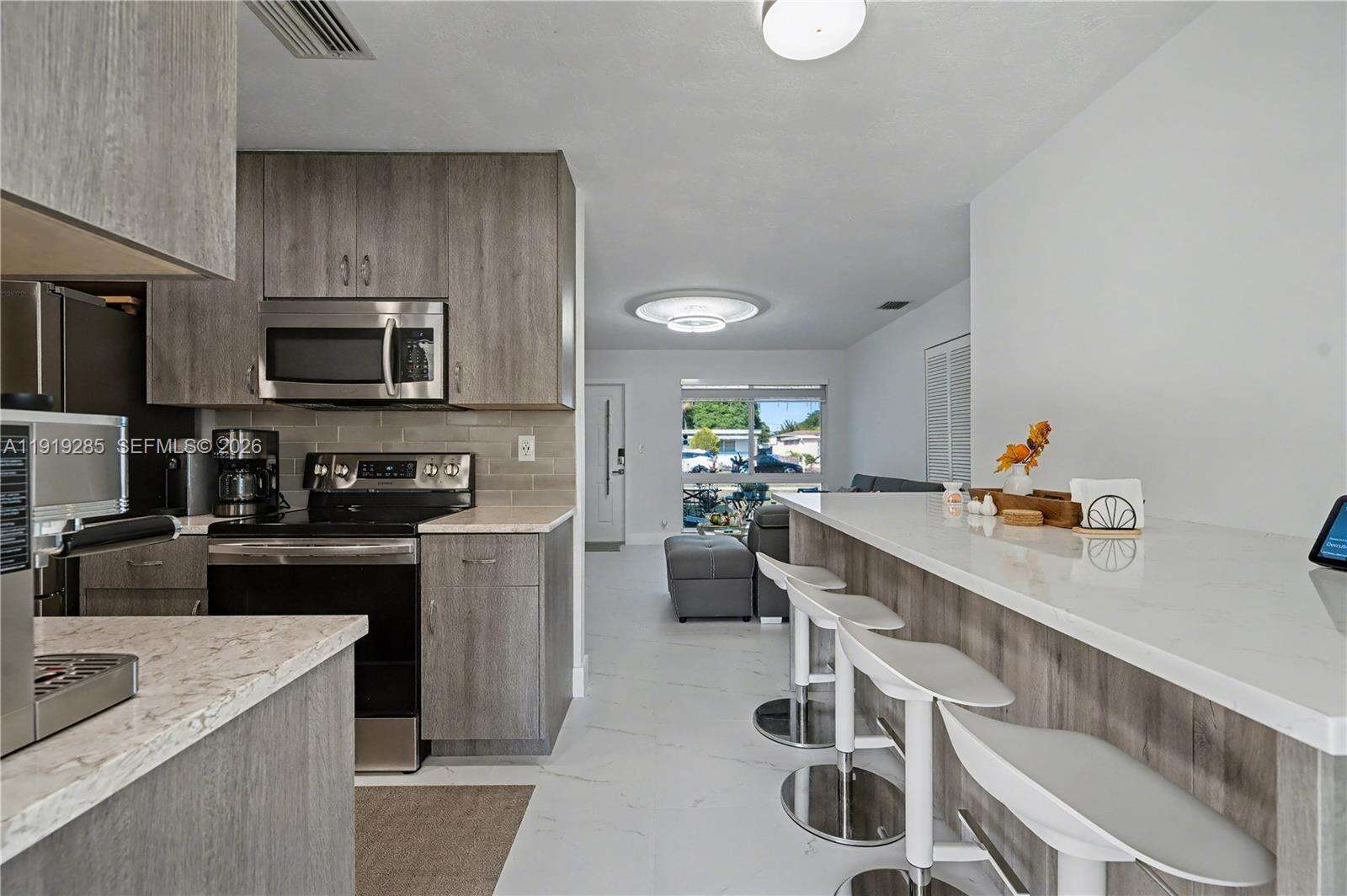 6310 Adams St, Hollywood, FL 33023 - For Sale photo 3