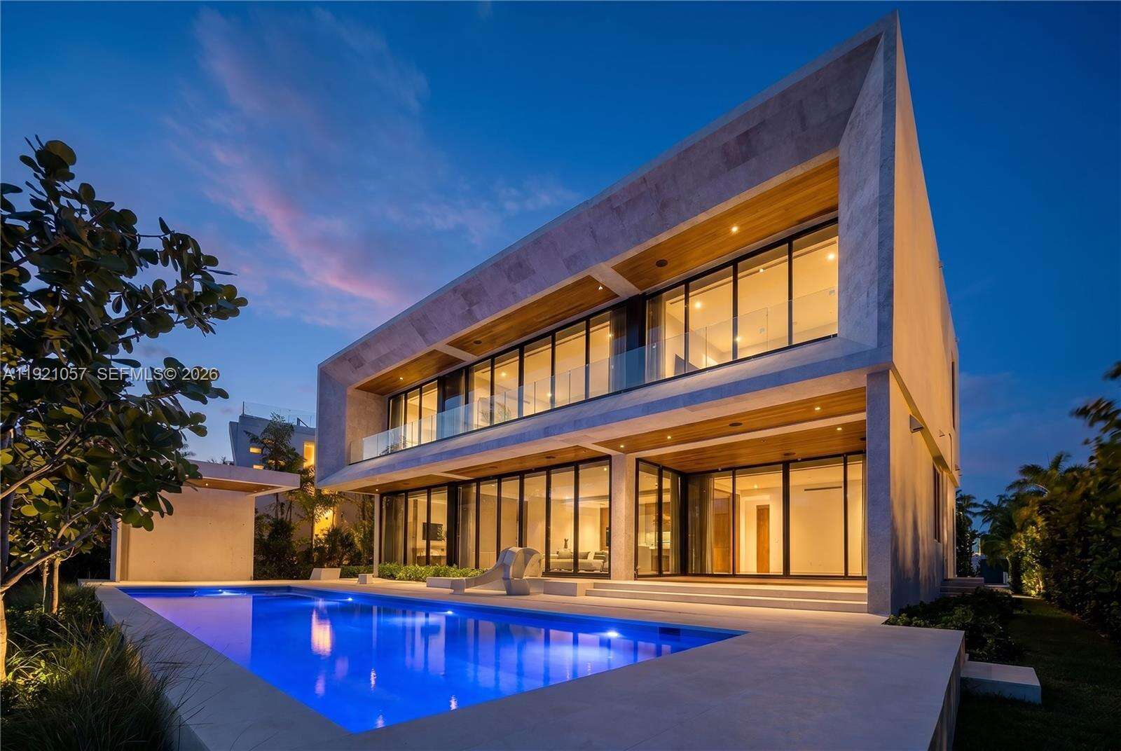 360 Hibiscus Drive, Miami Beach, FL 33139 - For Sale photo 13