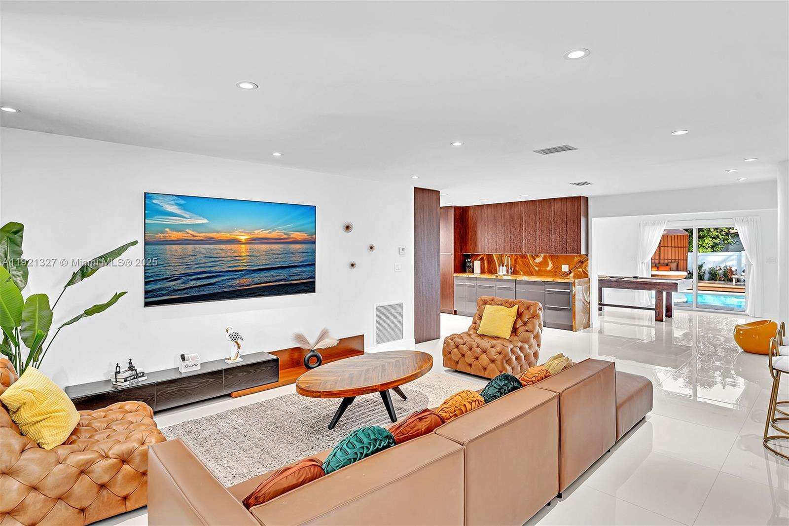 5005 Johnson St, Hollywood, FL 33021 - For Sale photo 3