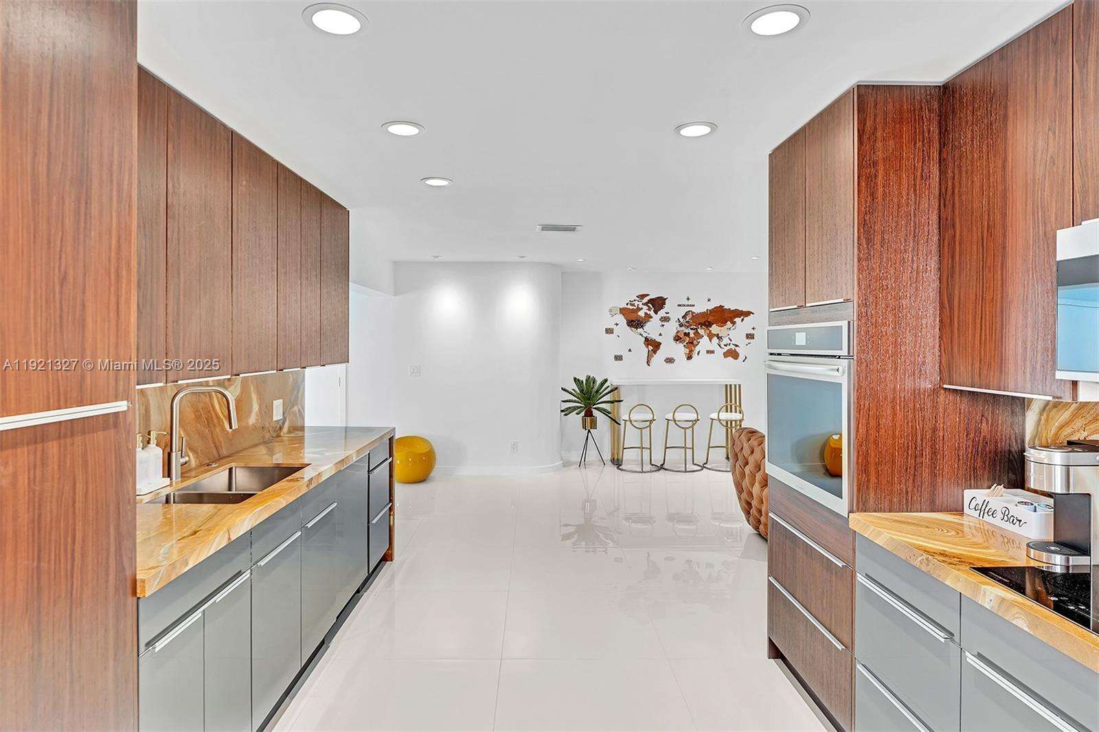 5005 Johnson St, Hollywood, FL 33021 - For Sale photo 10