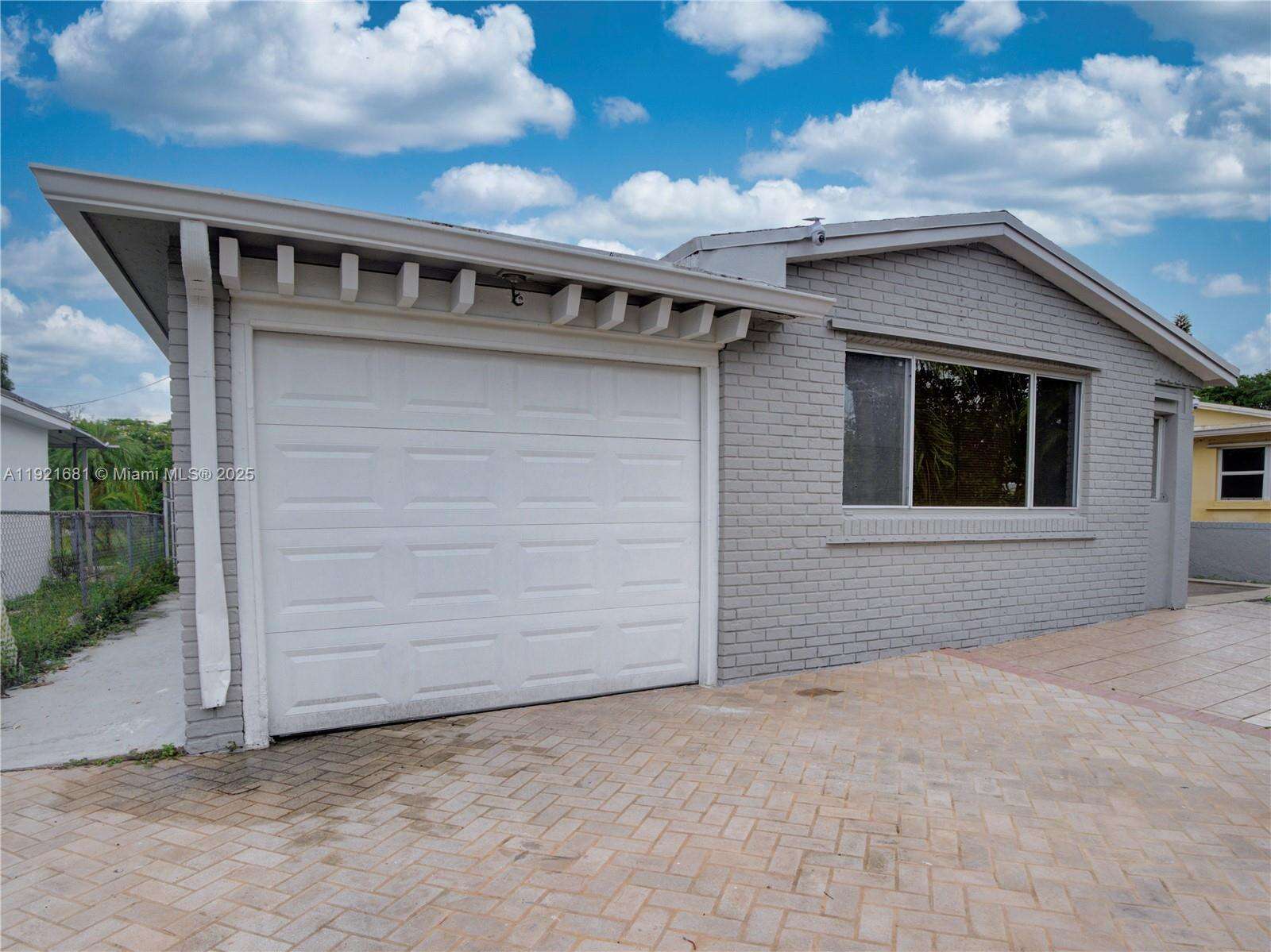 2703 Adams St, Hollywood, FL 33020 - For Sale photo 3