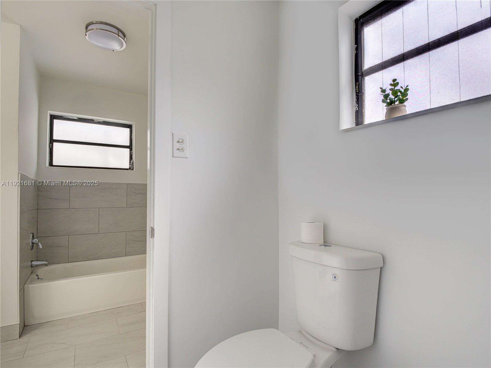 2703 Adams St, Hollywood, FL 33020 - For Sale photo 25
