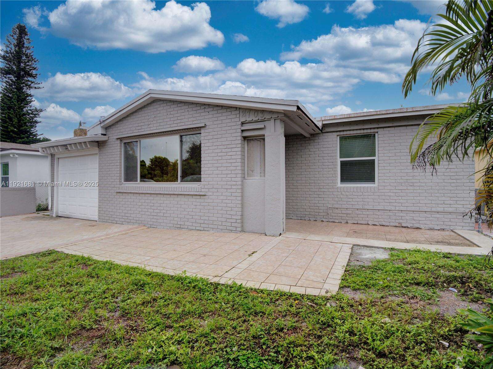 2703 Adams St, Hollywood, FL 33020 - For Sale photo 4