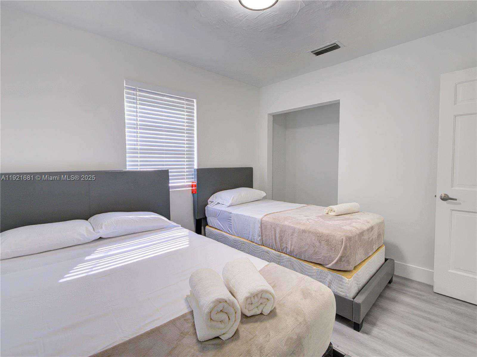 2703 Adams St, Hollywood, FL 33020 - For Sale photo 38