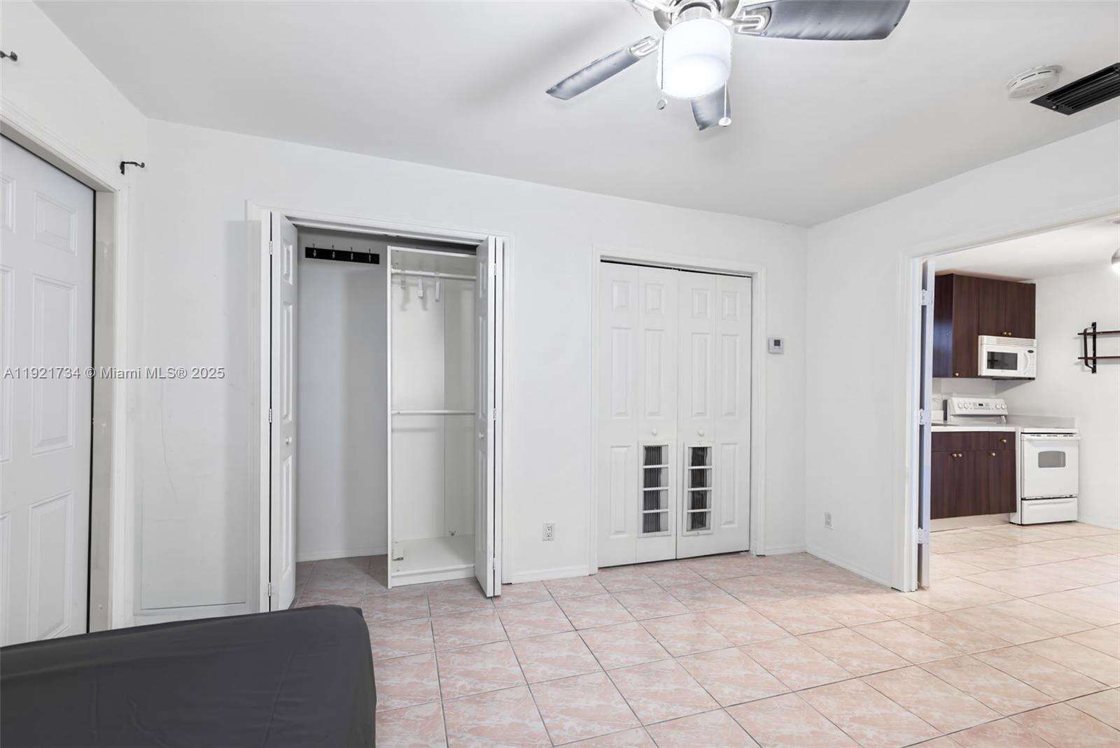 23 8th St, Hallandale Beach, FL 33009 | Picture 11